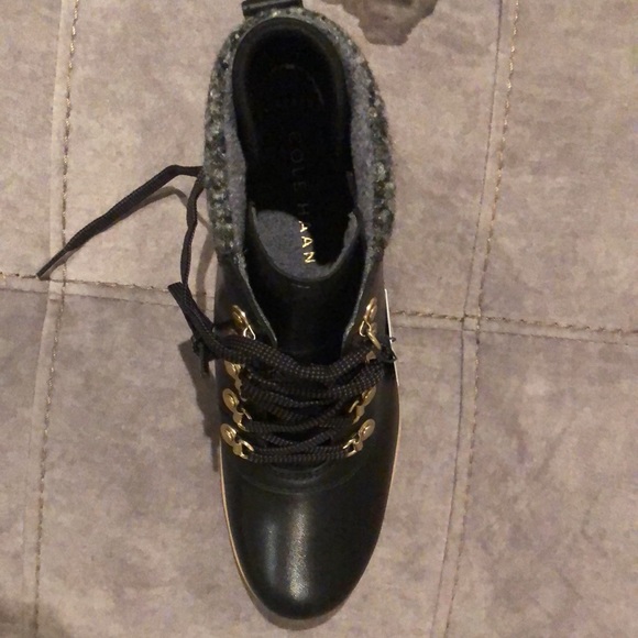 NWT Cole Haan waterproof boots size 7.5B - Picture 6 of 9